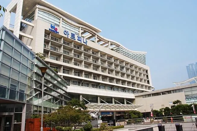 Busan Youth Hostel Arpina contacts